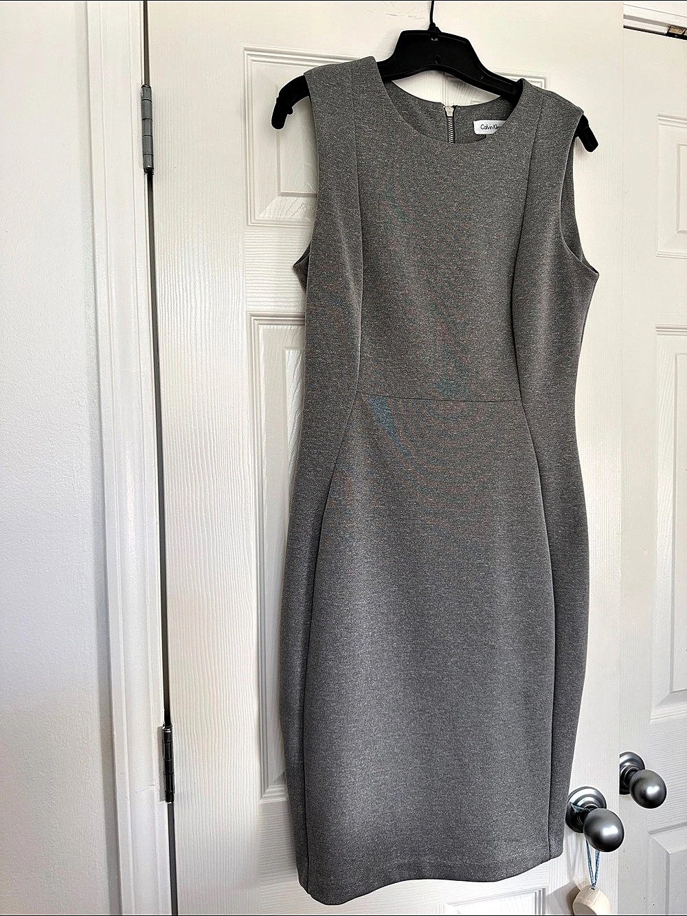 Calvin Klein Scuba Crepe Sleeveless Princess Seam Sheath Dress Sheath Midi Dress
